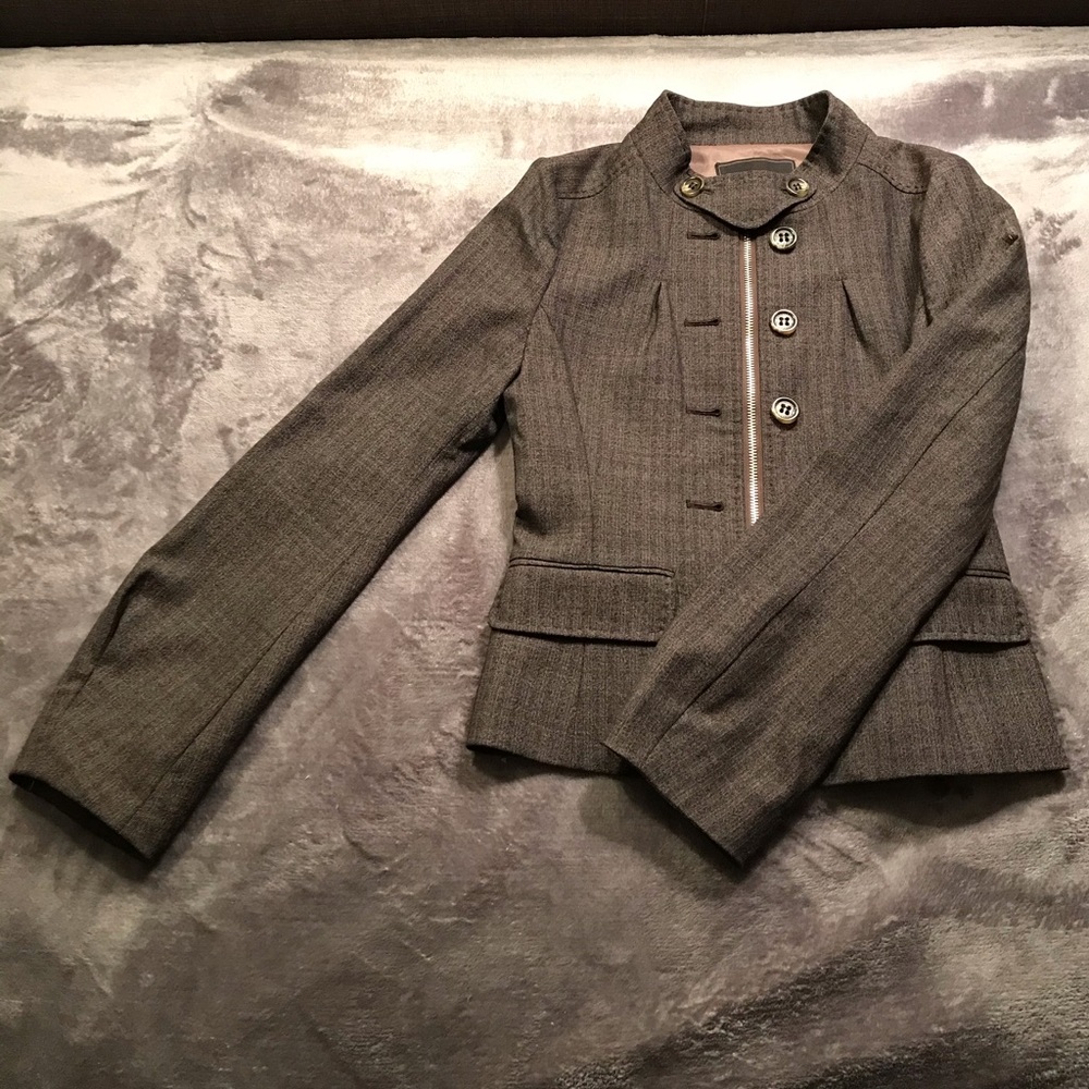 BCBG Max Azria stylish jacket - GUC